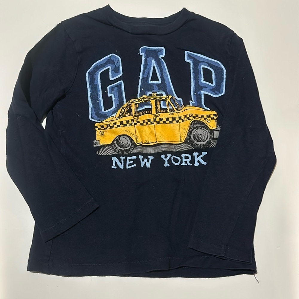 EUC GapKids Taxi Long Sleeve, Size 5yrs